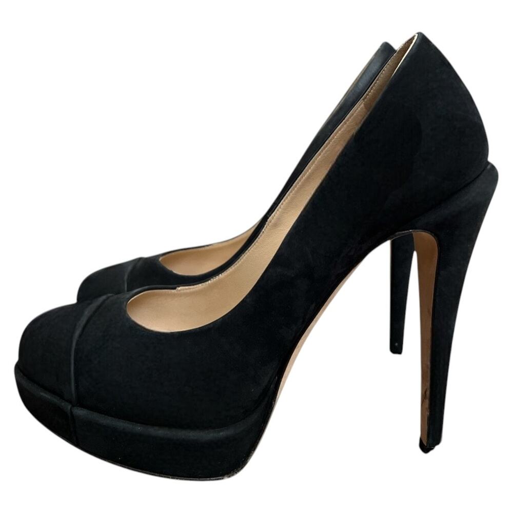 EUC AUTH CHANEL Black HEELS SIZE 36/ US 5.5 - Picture 4 of 16
